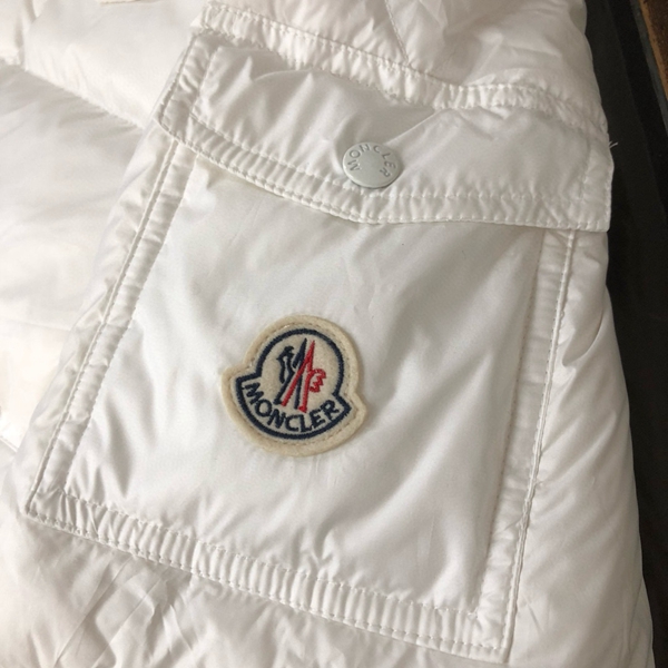 ハイクオリティダウンジャケット内部構造